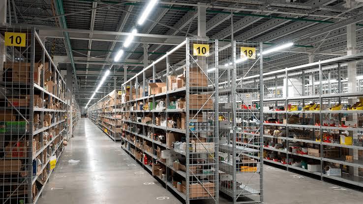 Dark store fulfillment center supporting Blinkit's rapid delivery network across Indian cities