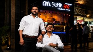 Chai Sutta Bar outlet serving kulhad chai, showcasing the business model built by founder Anubhav Dubey into one of India's largest tea franchise chains.